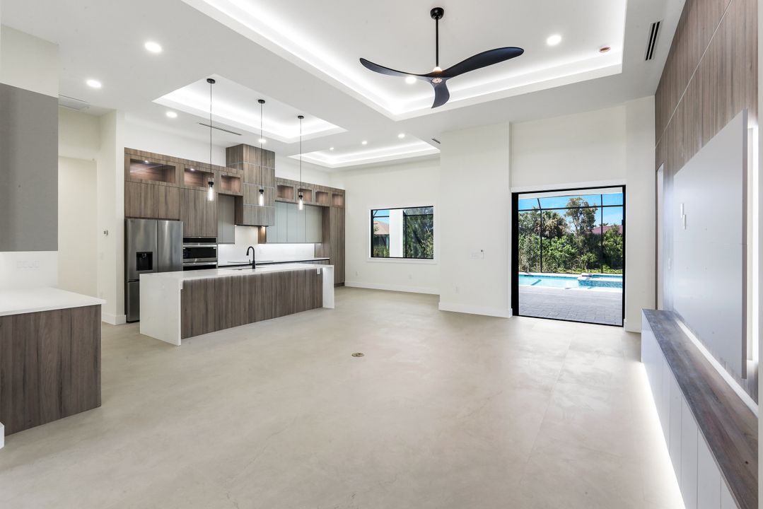 2617 Ceitus Pkwy, Cape Coral, FL 33991
