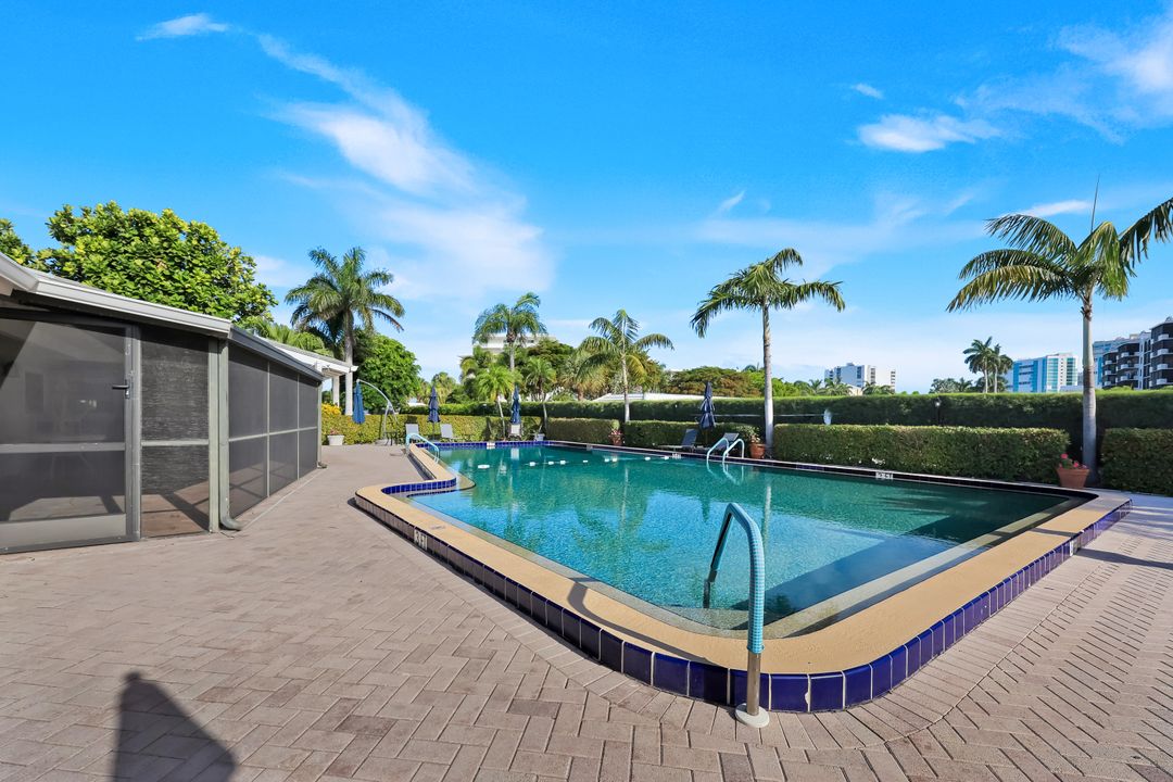 3400 Gulf Shore Blvd N #B2, Naples, FL 34103