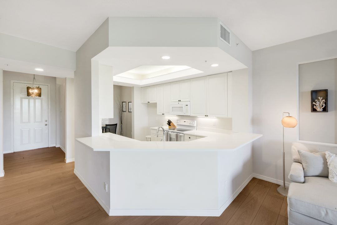 25161 Sandpiper Greens Ct #203, Bonita Springs, FL 34134