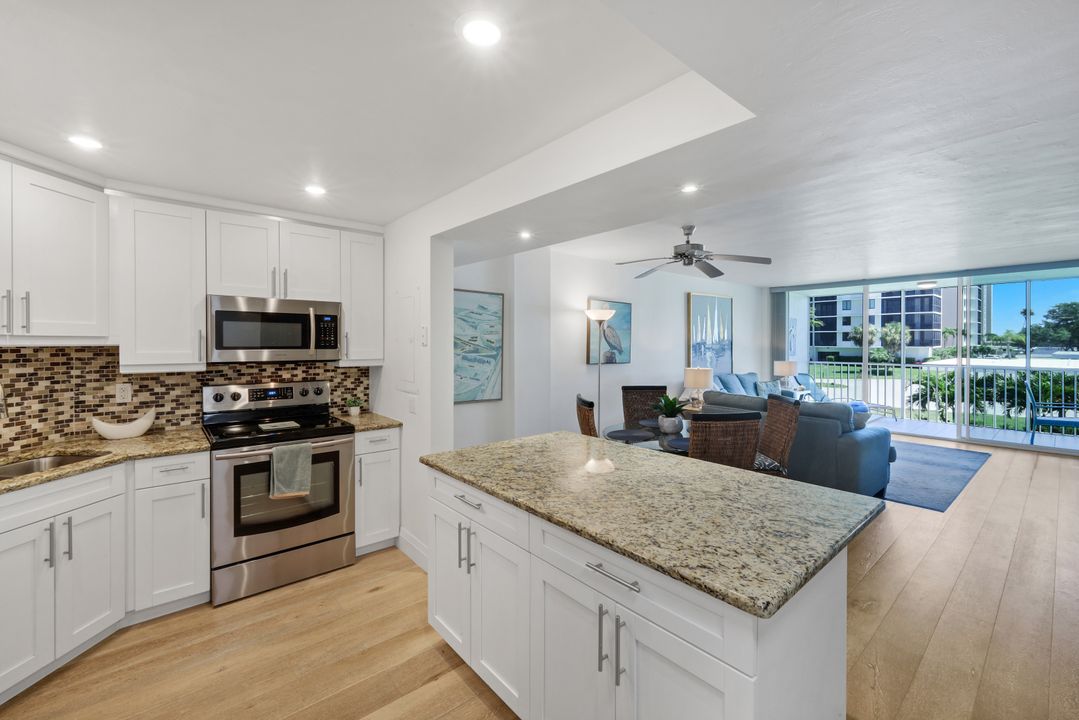 5 Bluebill Ave #208, Naples, FL 34108