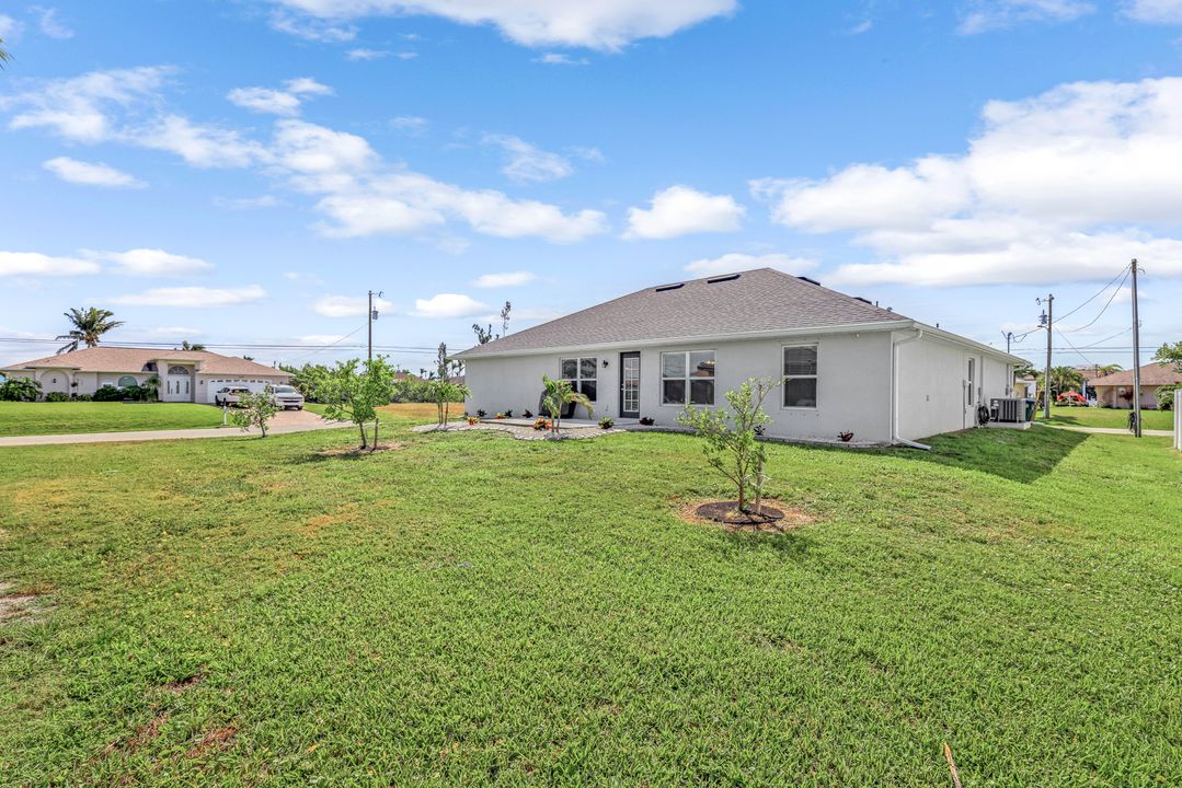 2801 SW 35th St, Cape Coral, FL 33914