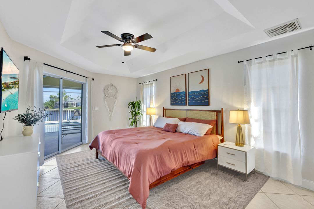 213 SE 20th Ct, Cape Coral, FL 33990