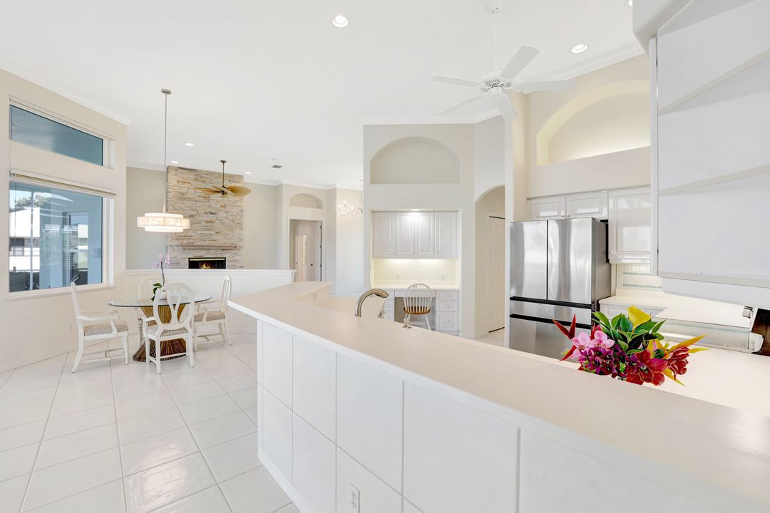 60 Anchor Ct, Marco Island, FL 34145