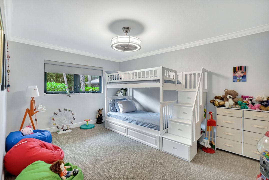 36 Cajeput Dr, Naples, FL 34108