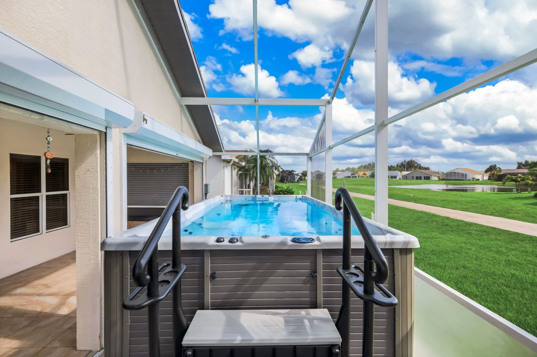 17740 Pineapple Palm Ct, North Fort Myers, FL 33917