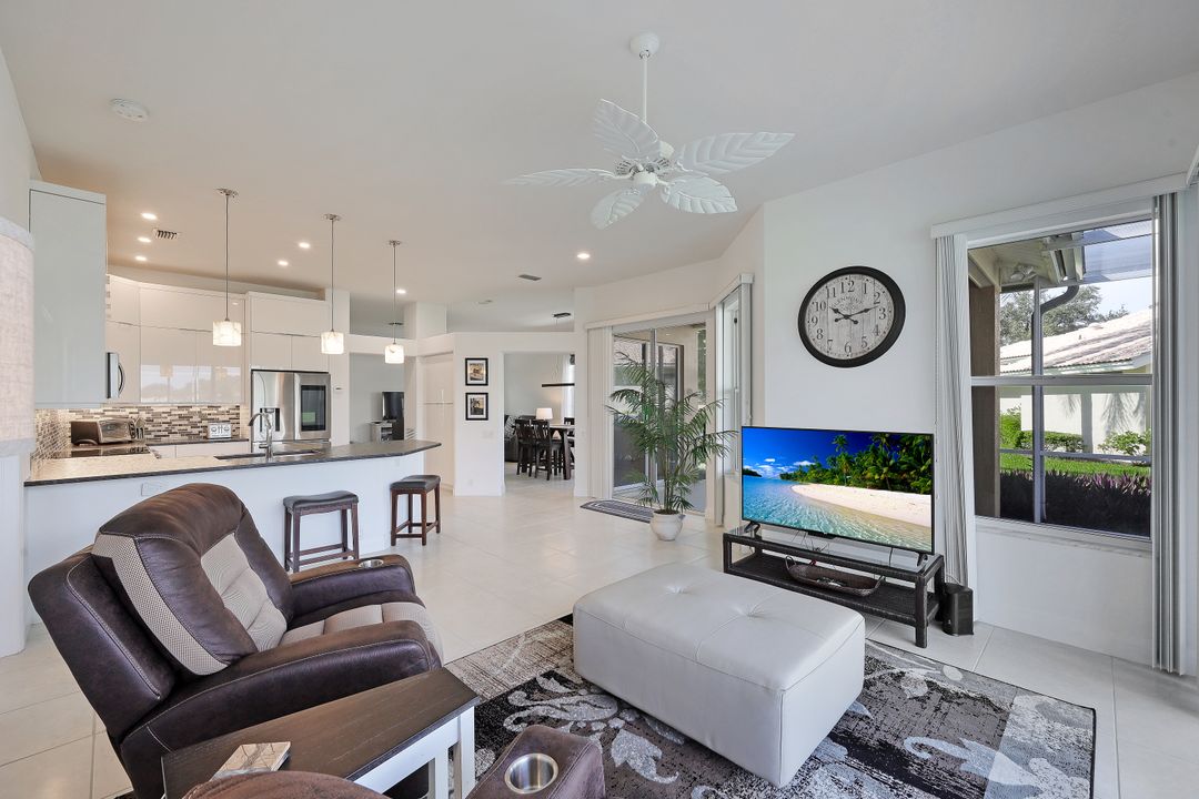 13470 Bridgeford Ave, Bonita Springs, FL 34135