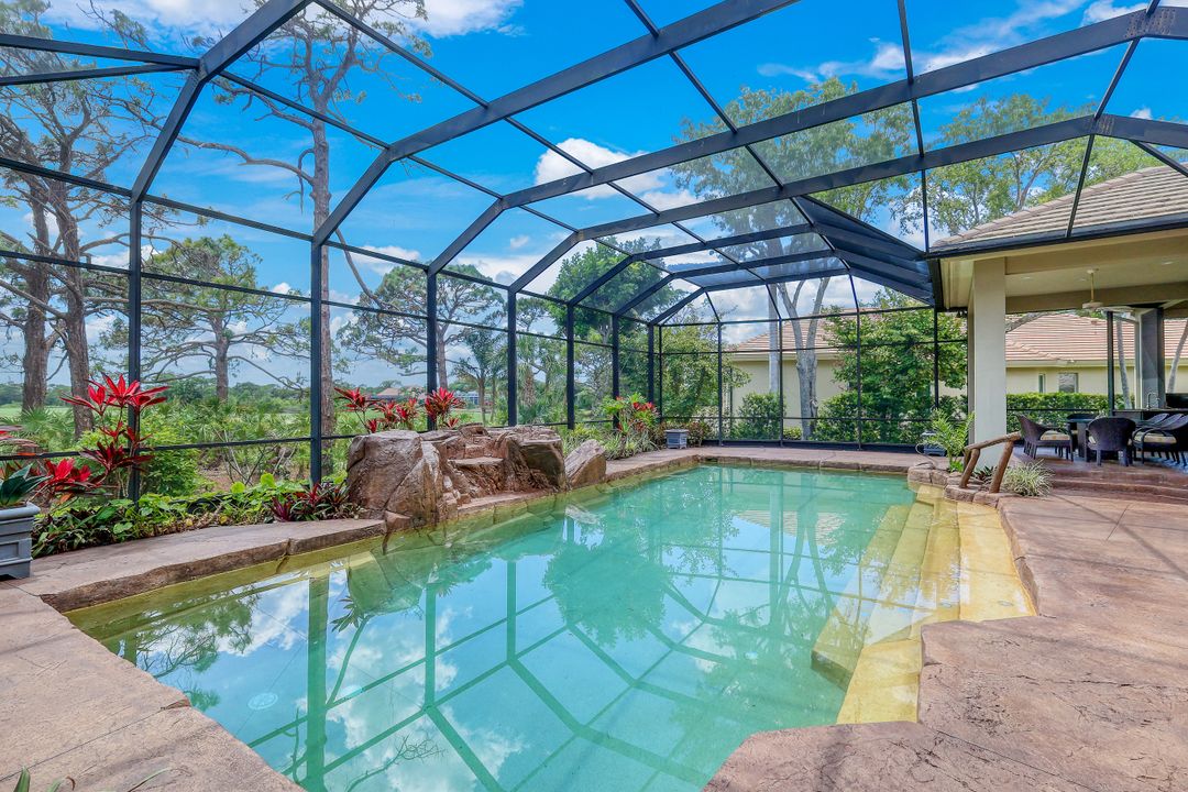 3451 Creekview Dr, Bonita Springs, FL 34134