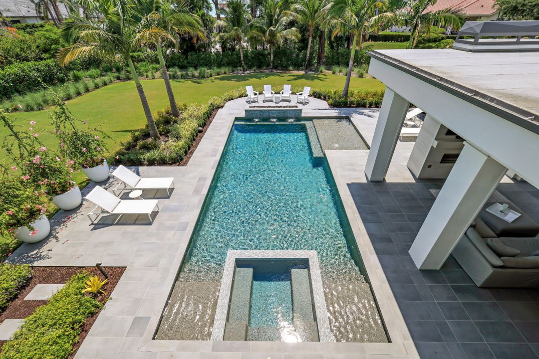 493 Carica Rd, Naples, FL 34108