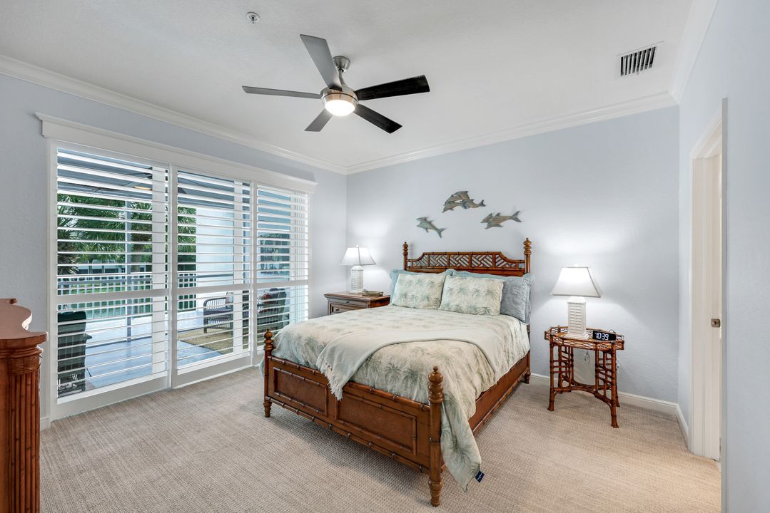 2110 Cay Lagoon Dr #122, Naples, FL 34109