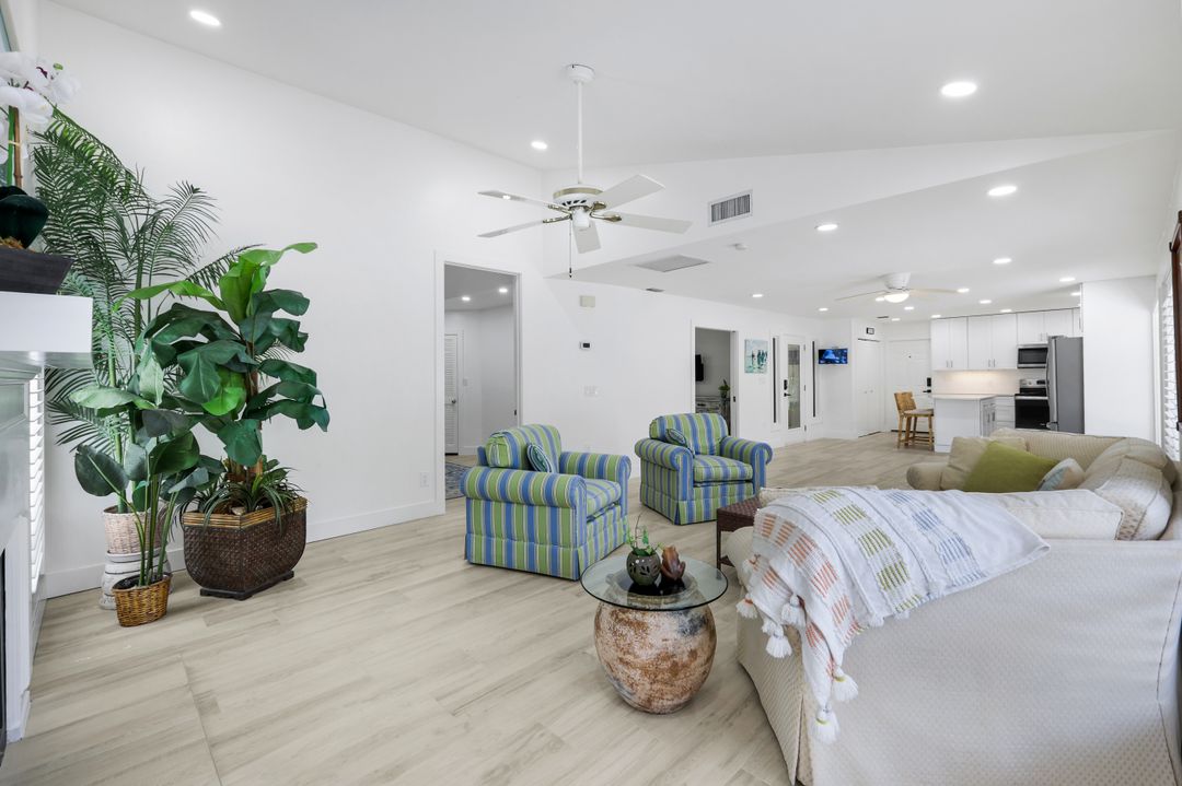 12286 McGregor Woods Cir, Fort Myers, FL 33908