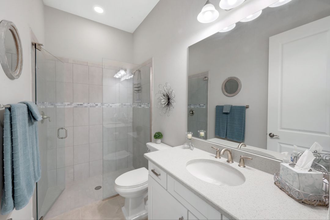 19711 Estero Pointe Ln, Fort Myers, FL 33908