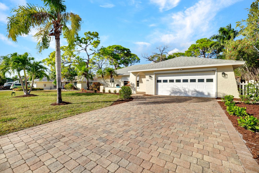 173 7th St, Bonita Springs, FL 34134