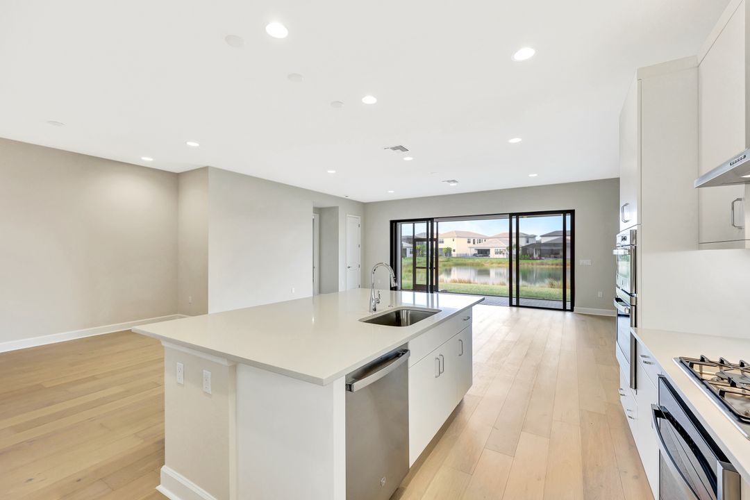 12614 Alderson Ave, Estero, FL 33928