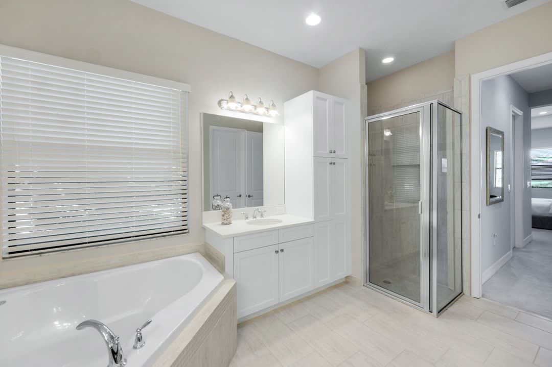 4118 Aspen Chase Dr, Naples, FL 34119