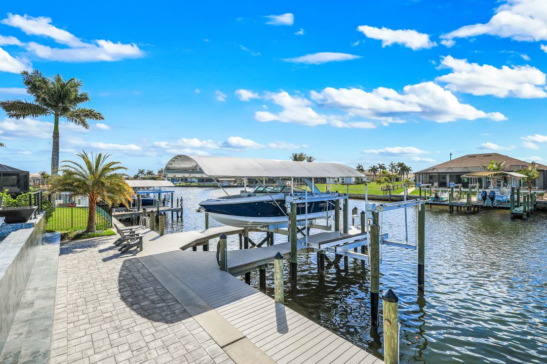 3806 NW 4th St, Cape Coral, FL 33993