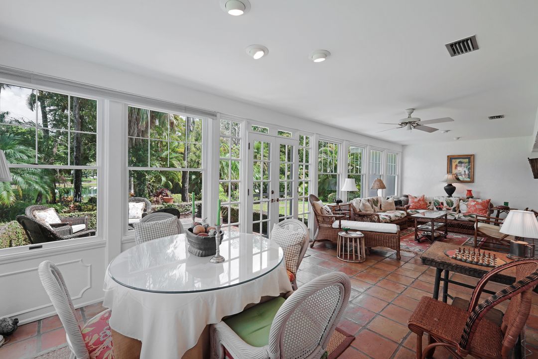 861 Swallow Point, Naples, FL 34105