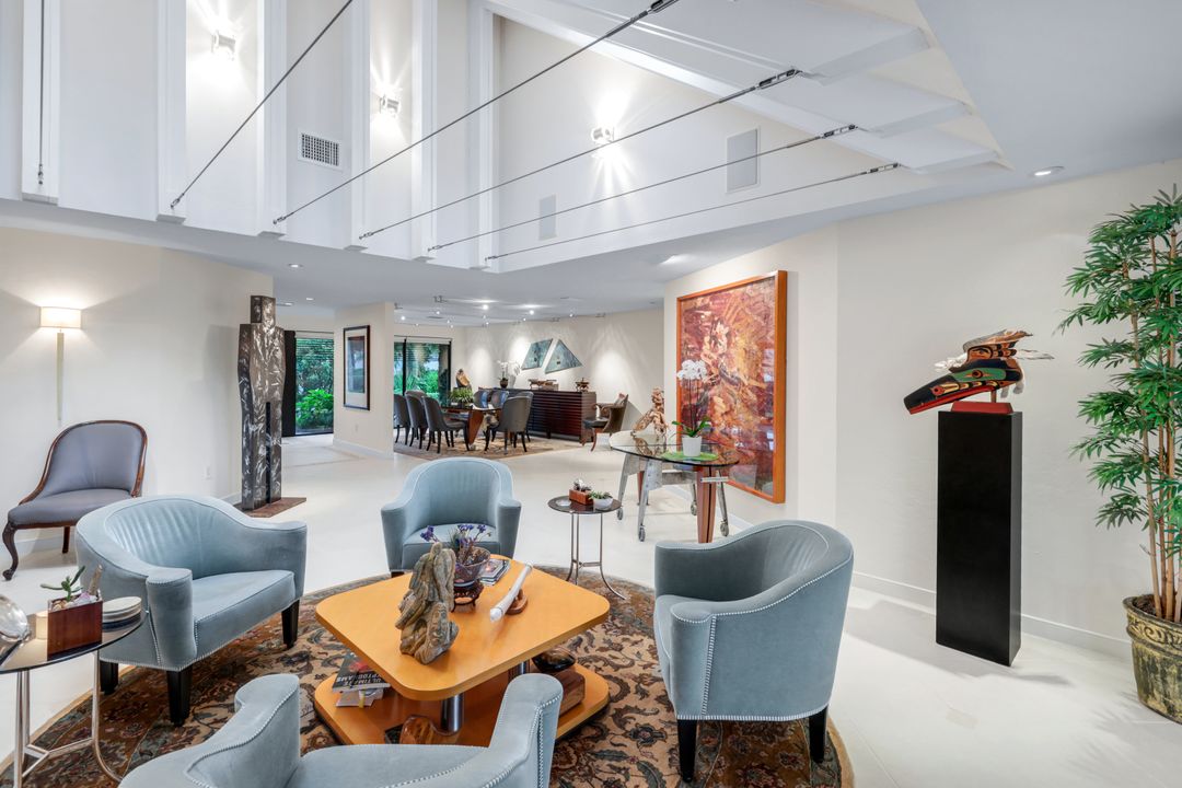 13024 Valewood Dr, Naples, FL 34119