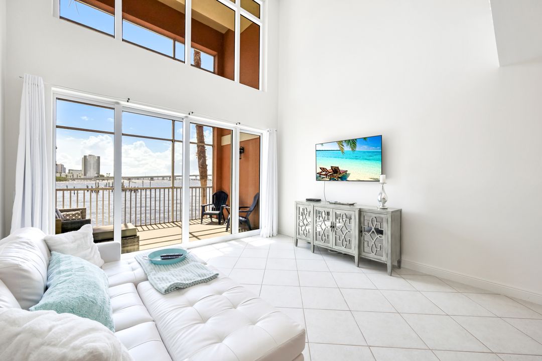 2743 First St #102, Fort Myers, FL 33916