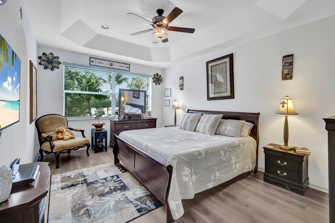 7009 Romana Way, Naples, FL 34119