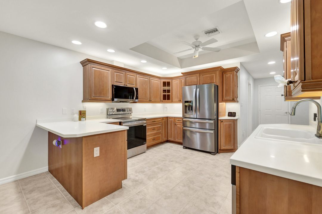 3332 White Blvd, Naples, FL 34117