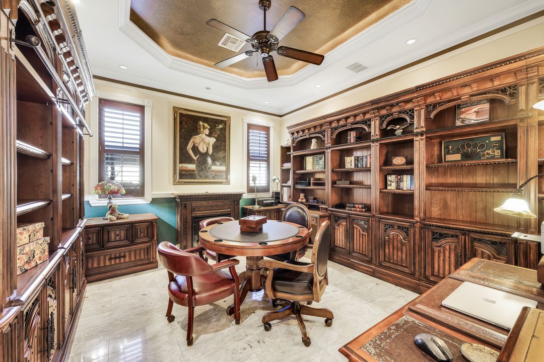 3820 Surfside Blvd, Cape Coral, FL 33914