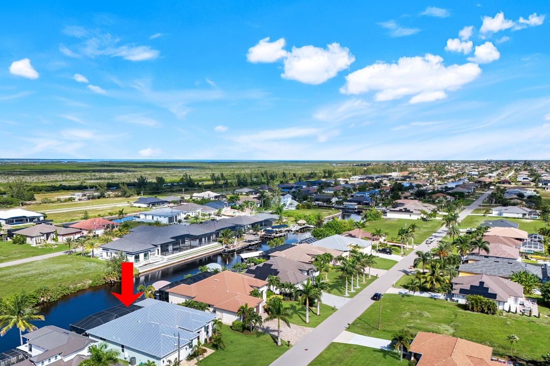16 NW 38th Pl, Cape Coral, FL 33993