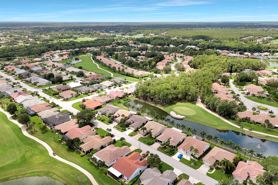 12626 Hunters Ridge Dr, Bonita Springs, FL 34135