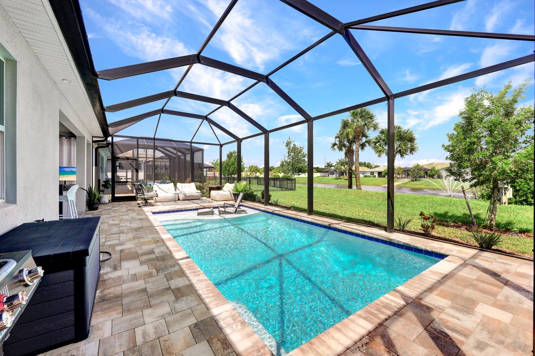 16517 Seagate Pl, Bonita Springs, FL 34135