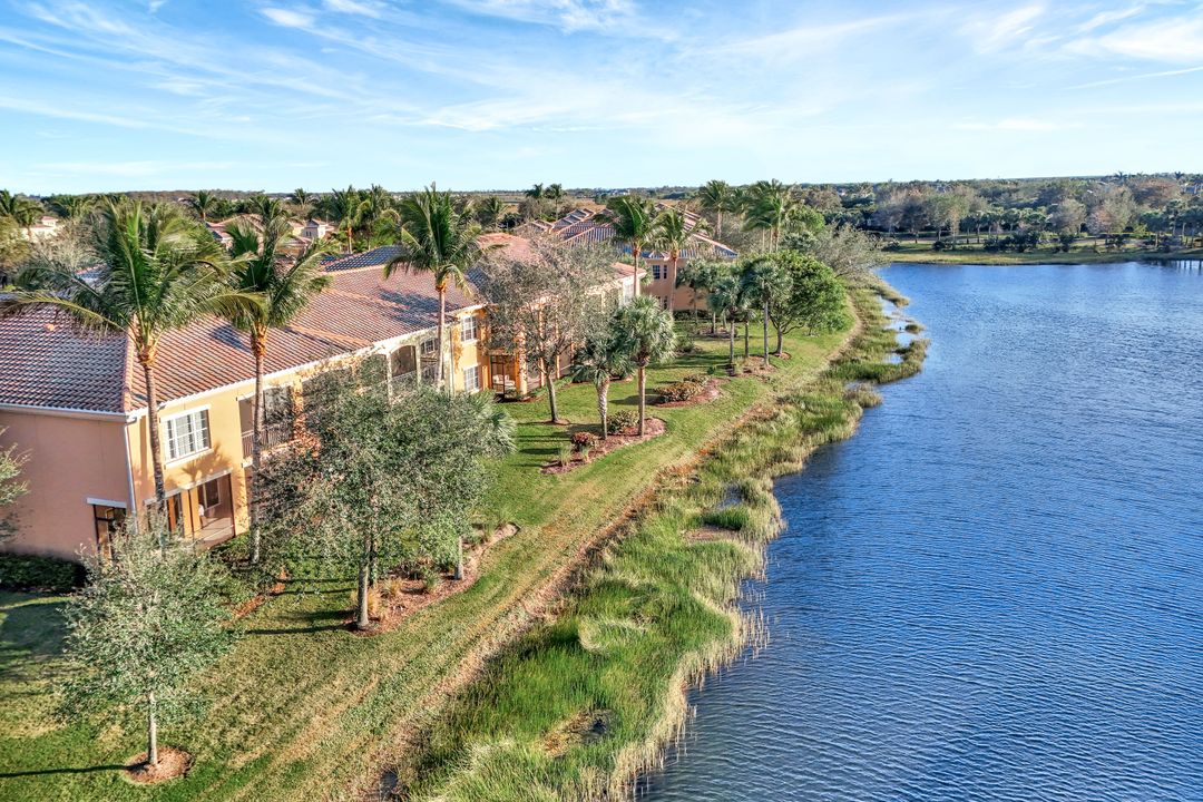 2713 Callista Ct #103, Naples, FL 34114