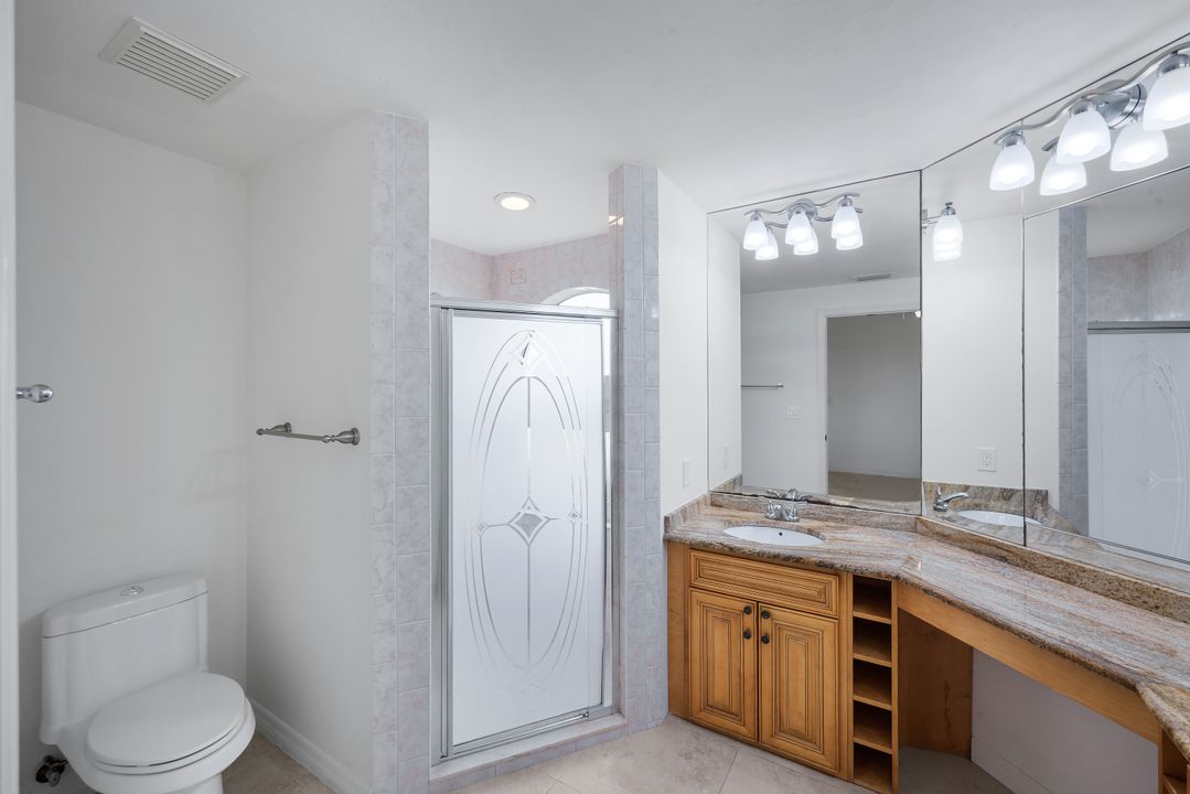 2731 Citrus Lake Dr #G101, Naples, FL 34109
