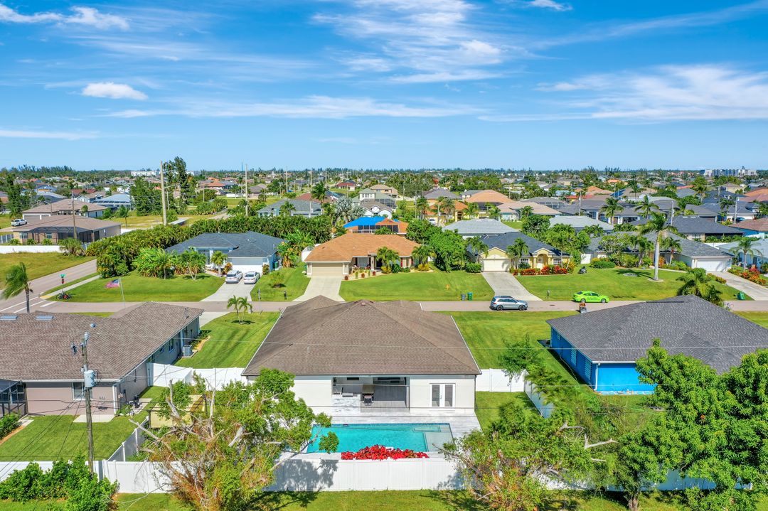 1918 SW 30th St, Cape Coral, FL 33914