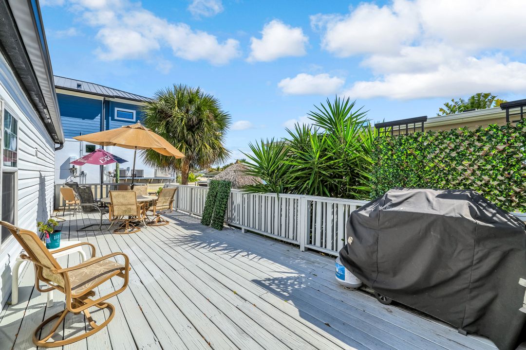 610 Sunset Dr, Marco Island, FL 34145