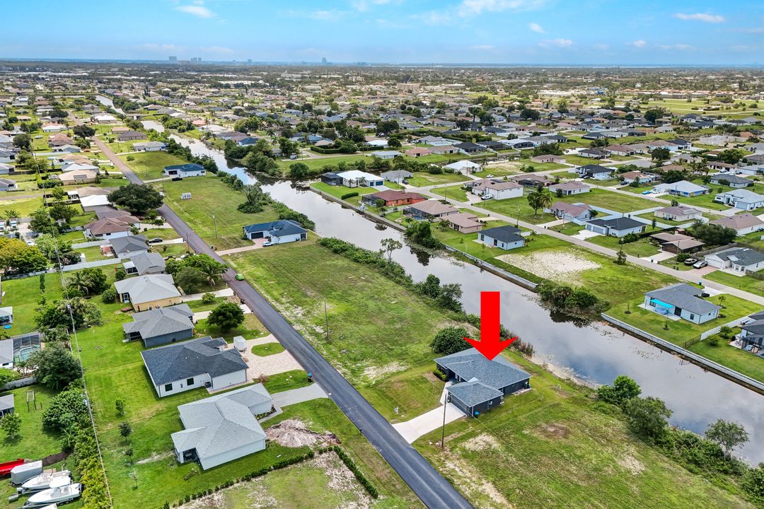 918 NE 12th St, Cape Coral, FL 33909