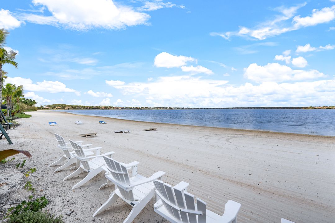 9220 Quartz Ln #101, Naples, FL 34120