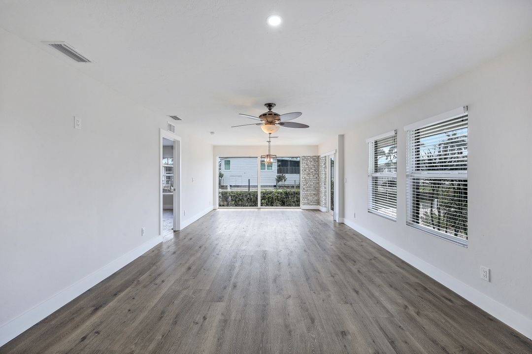 2848 Arbutus St #D1, Naples, FL 34112