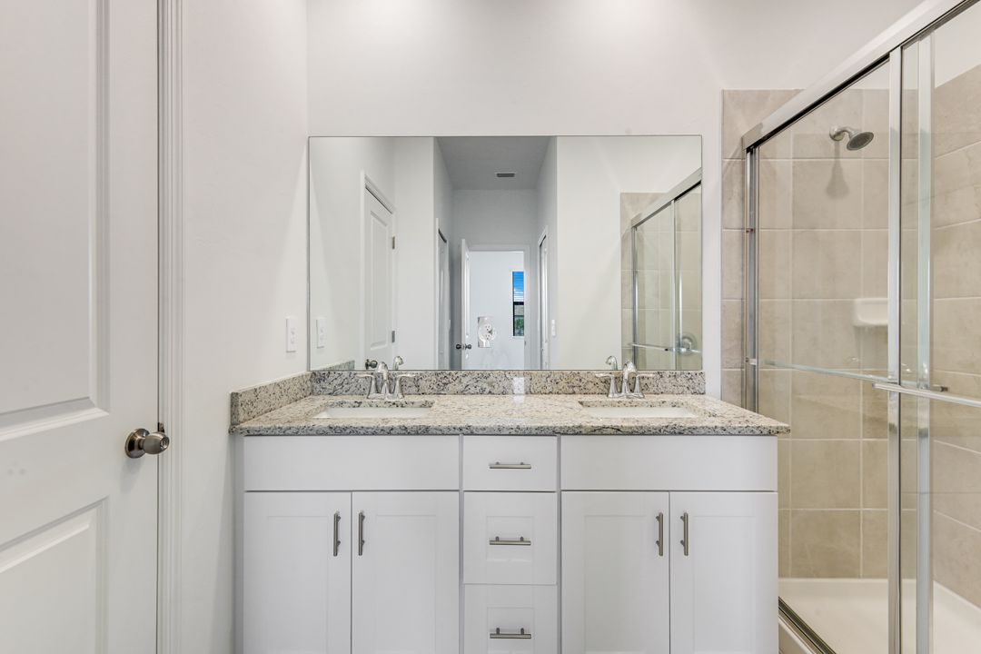 14159 Gardeners Wy, Fort Myers, FL 33913