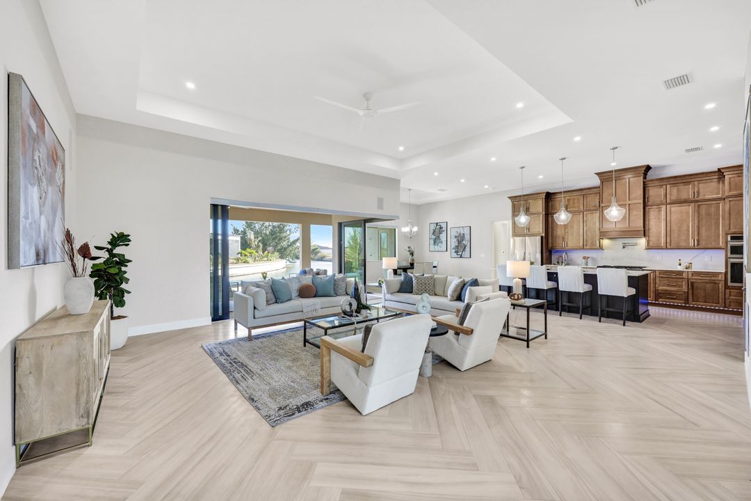 3220 NW 21st St, Cape Coral, FL 33993