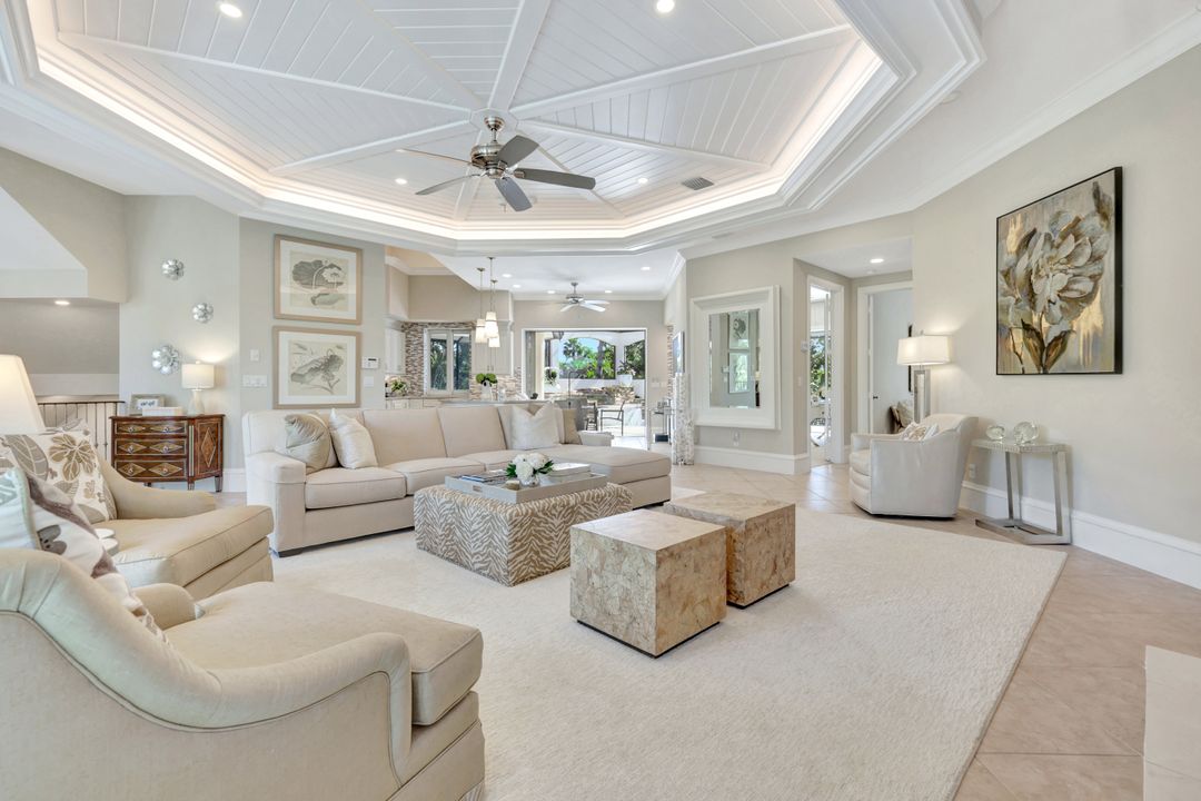 195 S Beach Dr, Marco Island, FL 34145