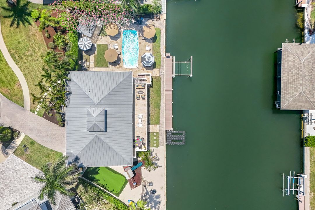 544 Seagrape Dr, Marco Island, FL 34145