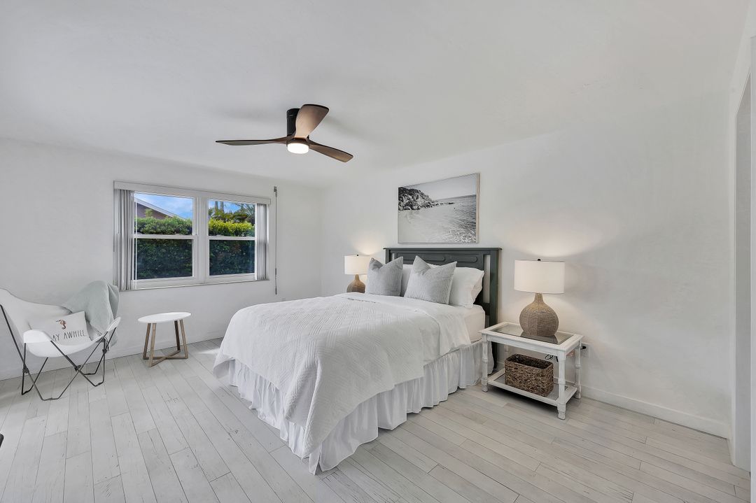 28448 Las Palmas Cir, Bonita Springs, FL 34135