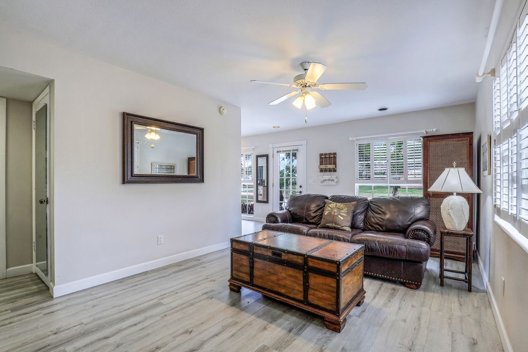 3758 12th St N, Naples, FL 34103