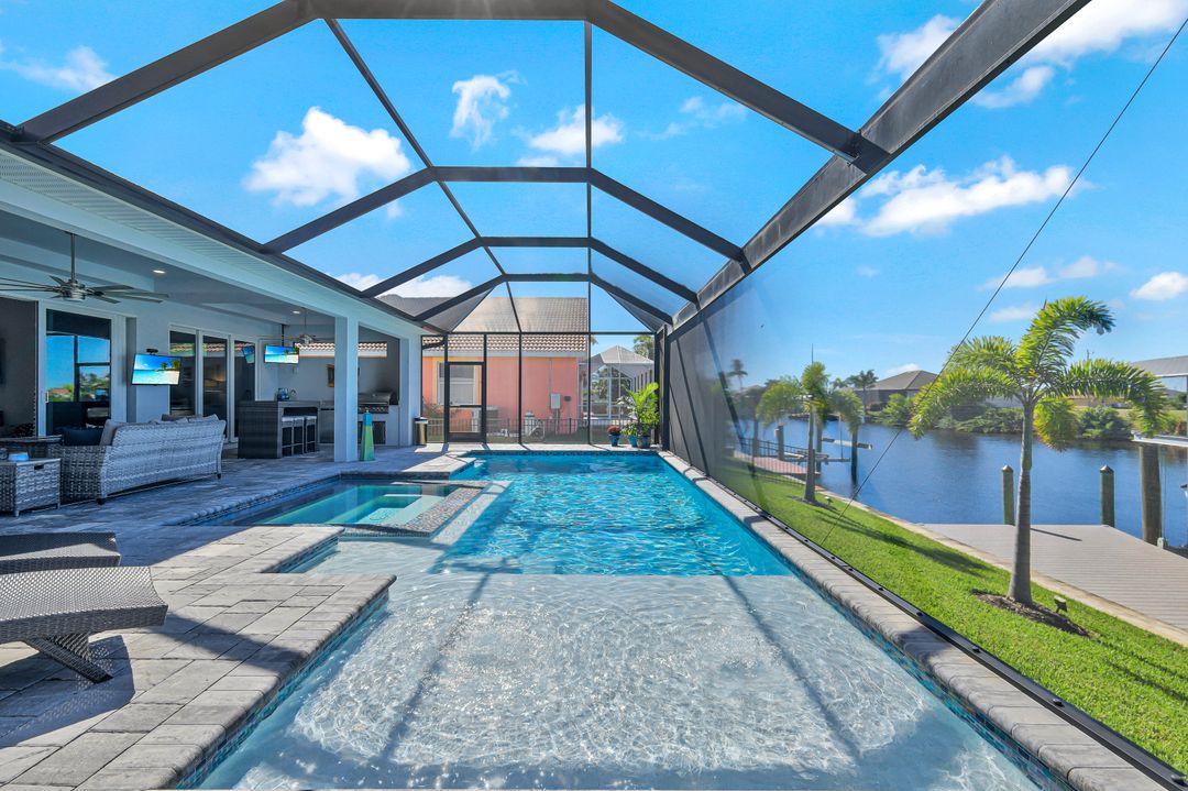 718 NW 36th Ave, Cape Coral, FL 33993