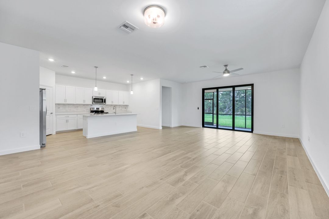 14303 Winding Cedar Wy, Fort Myers, FL 33913