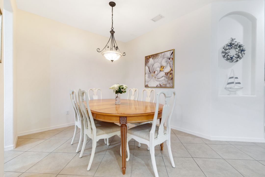 12867 Carrington Cir #102, Naples, FL 34105