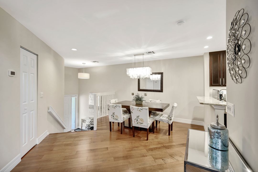 27105 Oakwood Lake Dr, Bonita Springs, FL 34134