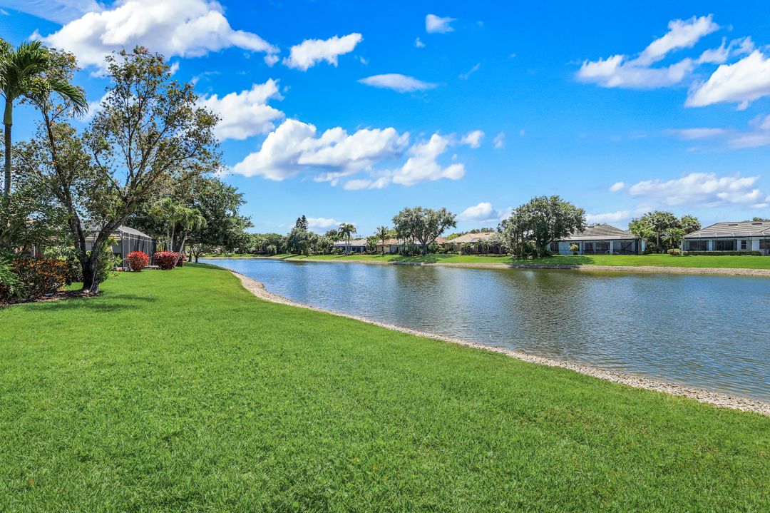 12570 Walden Run Dr, Fort Myers, FL 33913