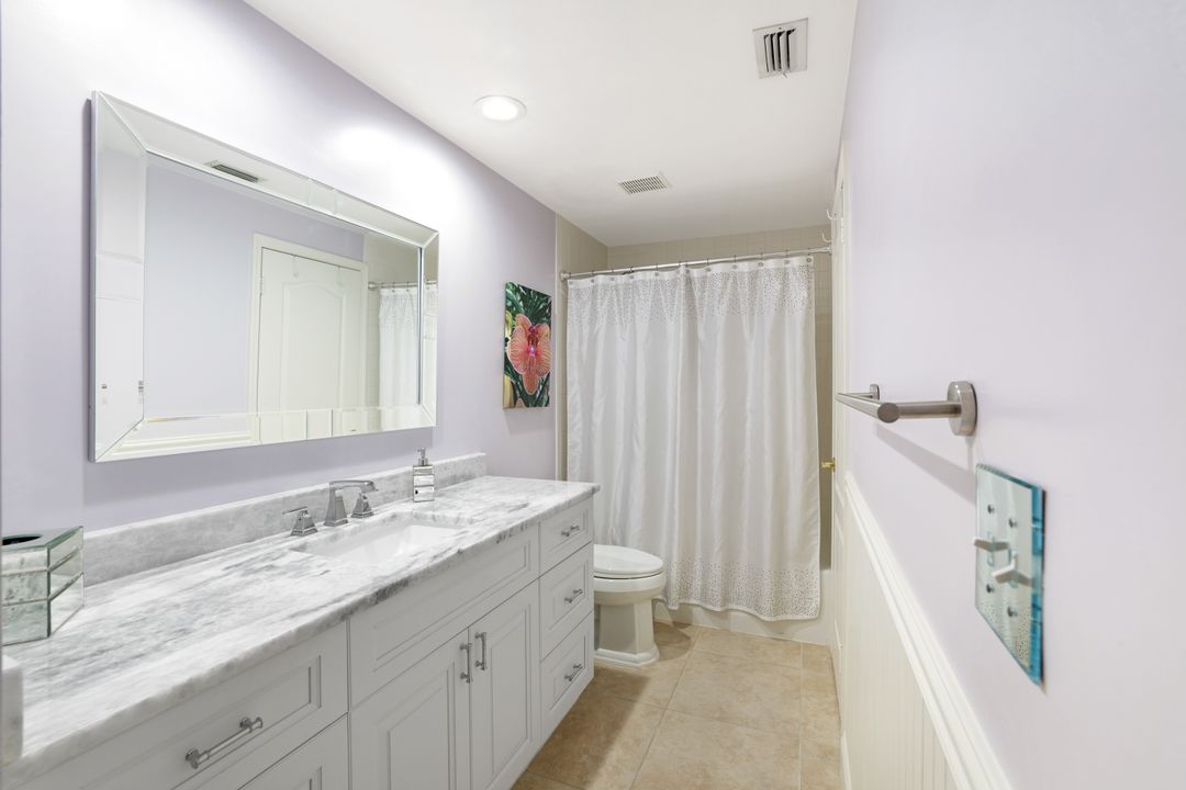 5801 Glencove Dr #503, Naples, FL 34108