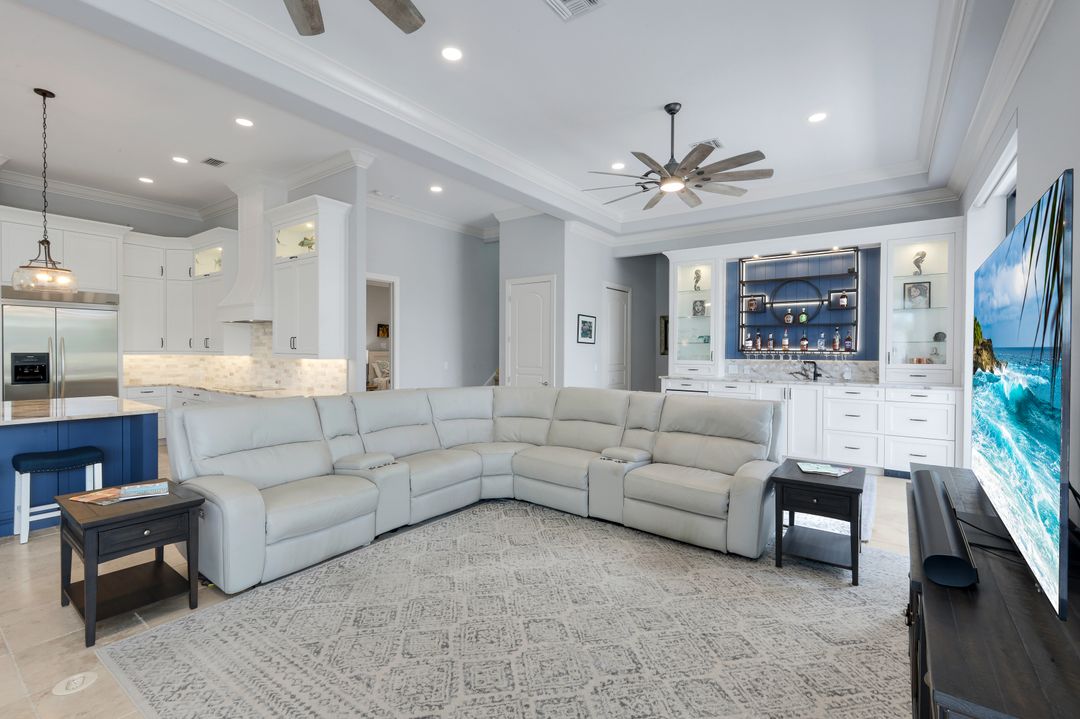 511 Alameda Ct, Marco Island, FL 34145