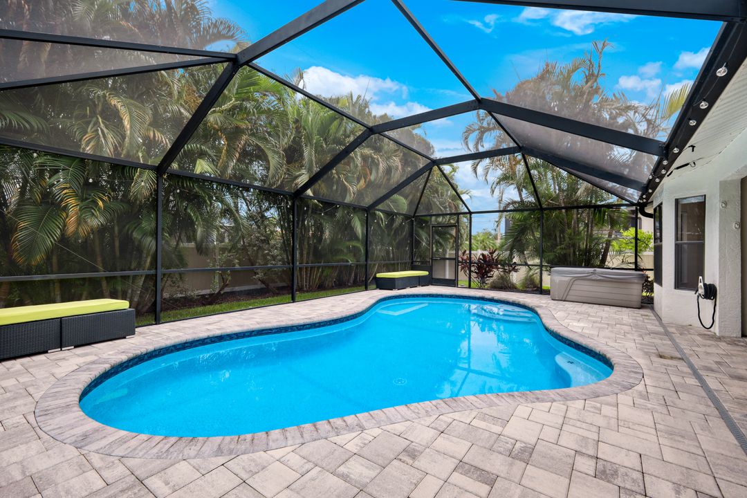 1509 SW 52nd Ln, Cape Coral, FL 33914