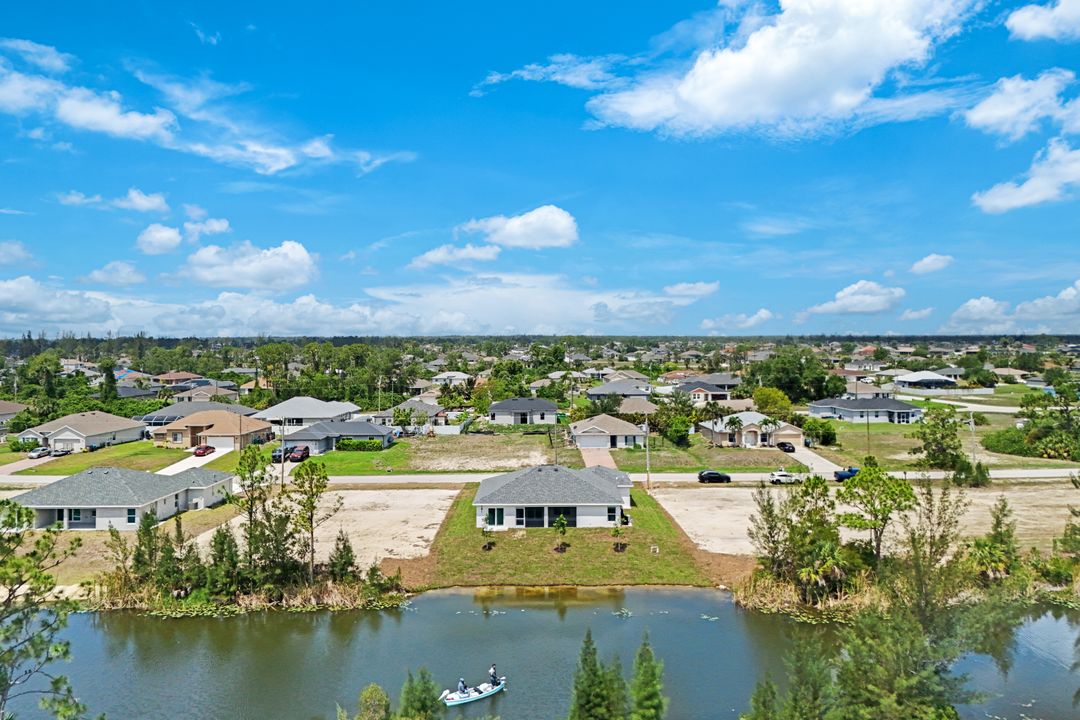 3757 NE 16th Pl, Cape Coral, FL 33909